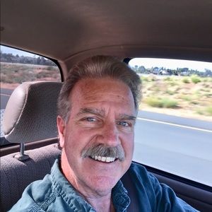 Meet your Posher, Jeffrey